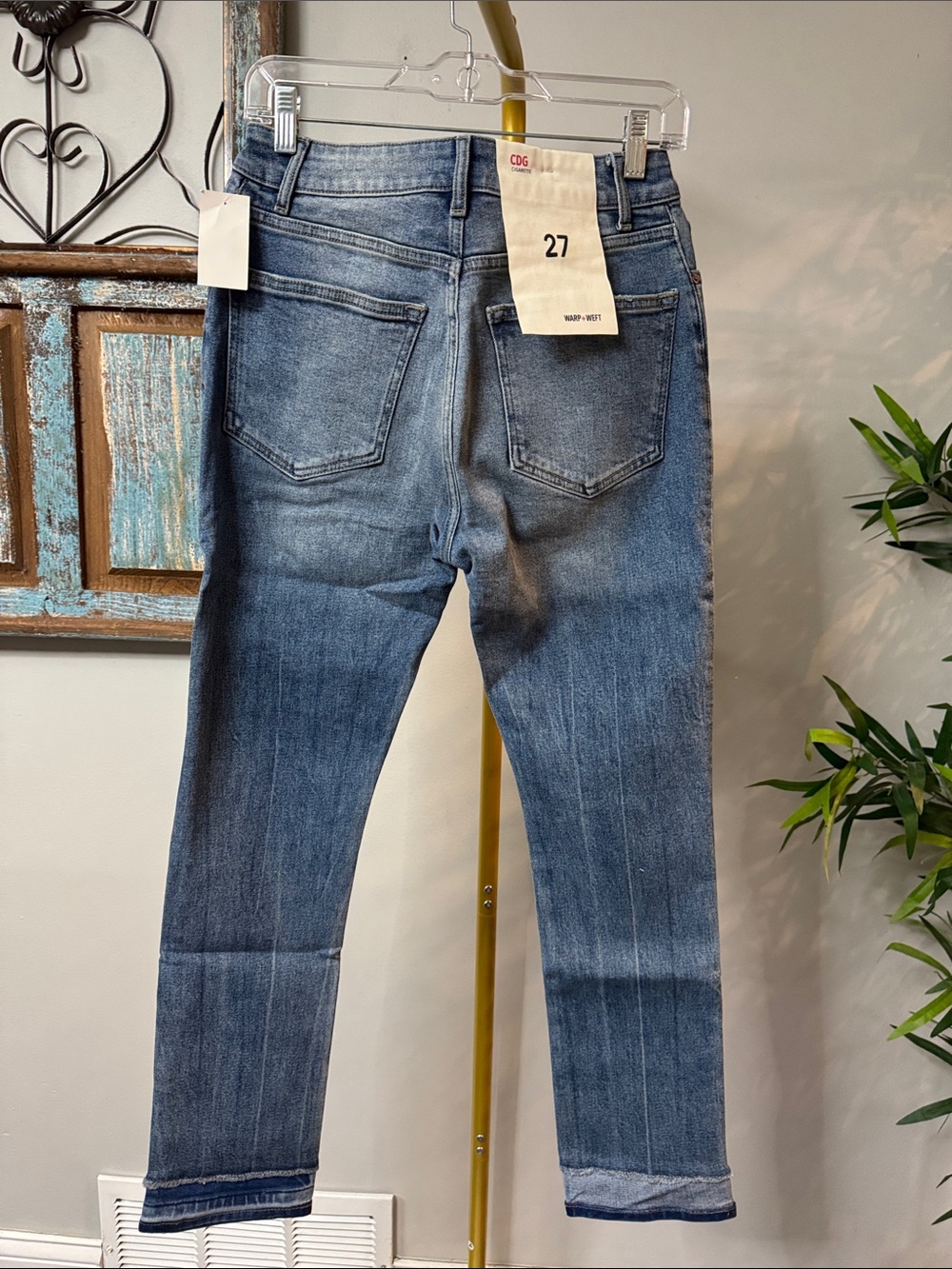 Warp + Weft CDC Paris Cigarette LBlue Slim Straight denim Jeans NWT 27 - Picture 6 of 13